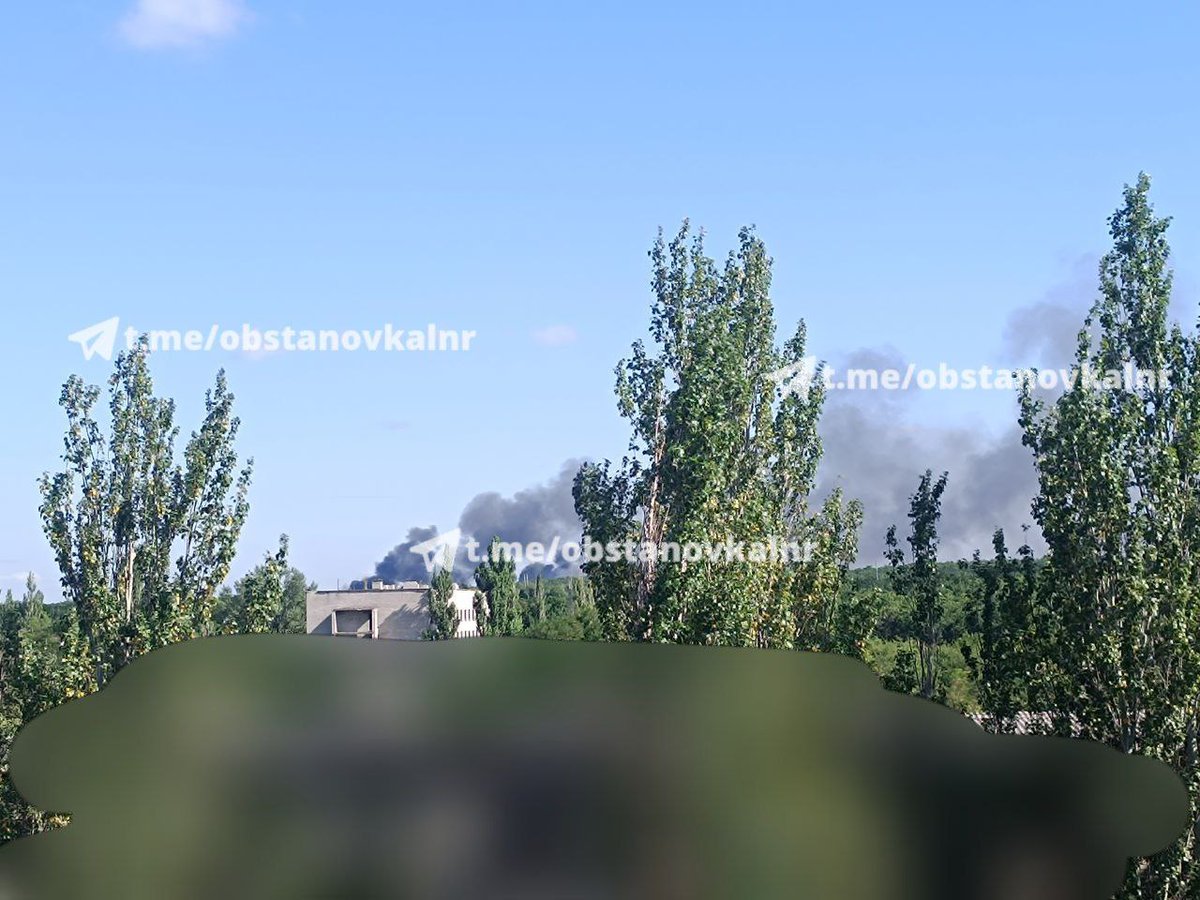 Explosions in occupied Luhansk. Two loud explosions were heard after which smoke is now seen