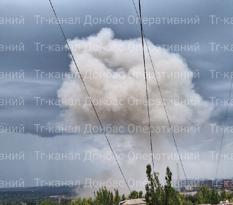 Violent explosion was reported in Kramatorsk, smoke is rising on the site