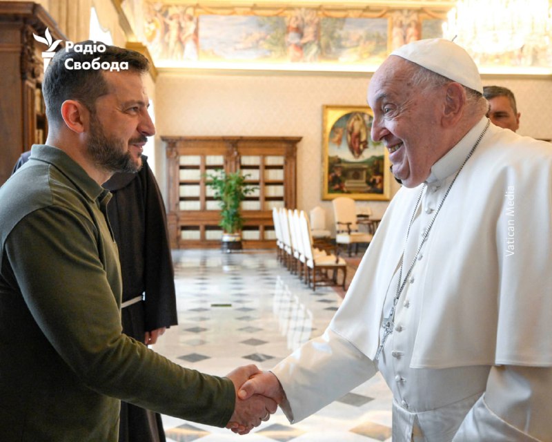 The Pope met with the President of Ukraine Zelensky in the Vatican