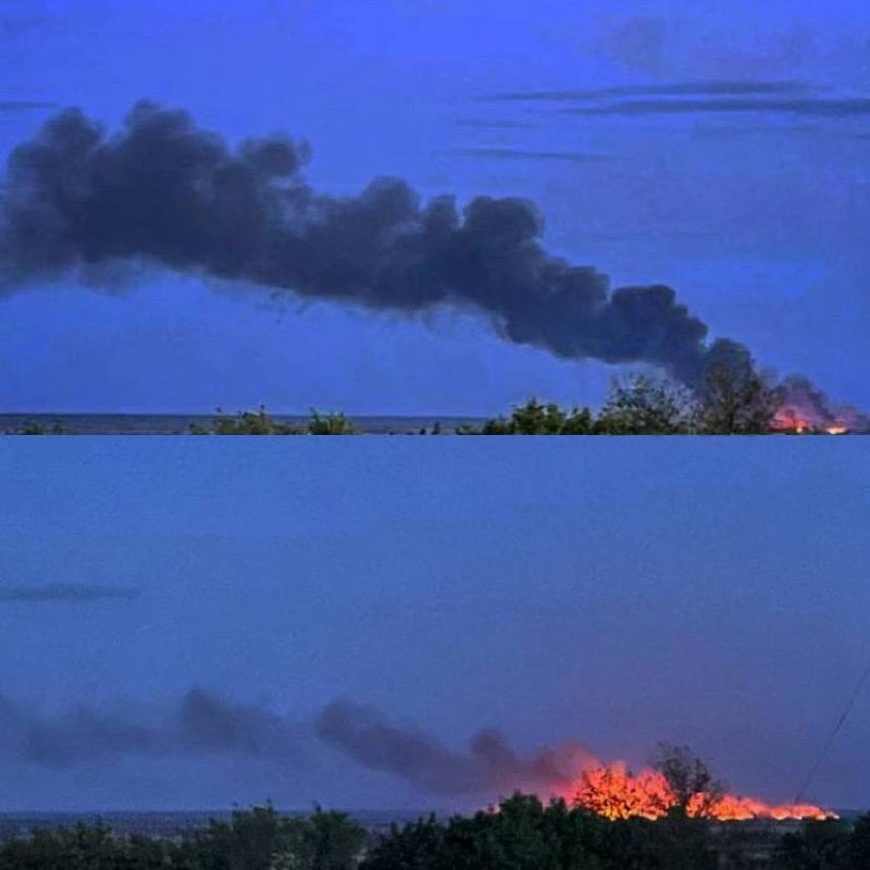 Big fire near Oleshky at the occupied part of Kherson region earlier today