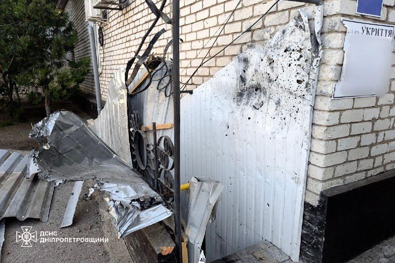 3 people wounded as result of shelling at rescuers station in Nikopol