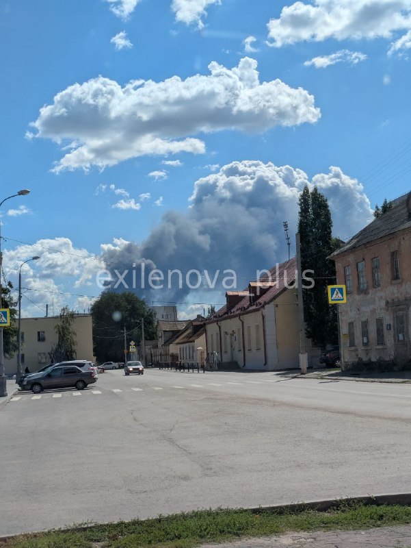 Large fire at the Lukoil oil refinery in Volgograd after drones strikes