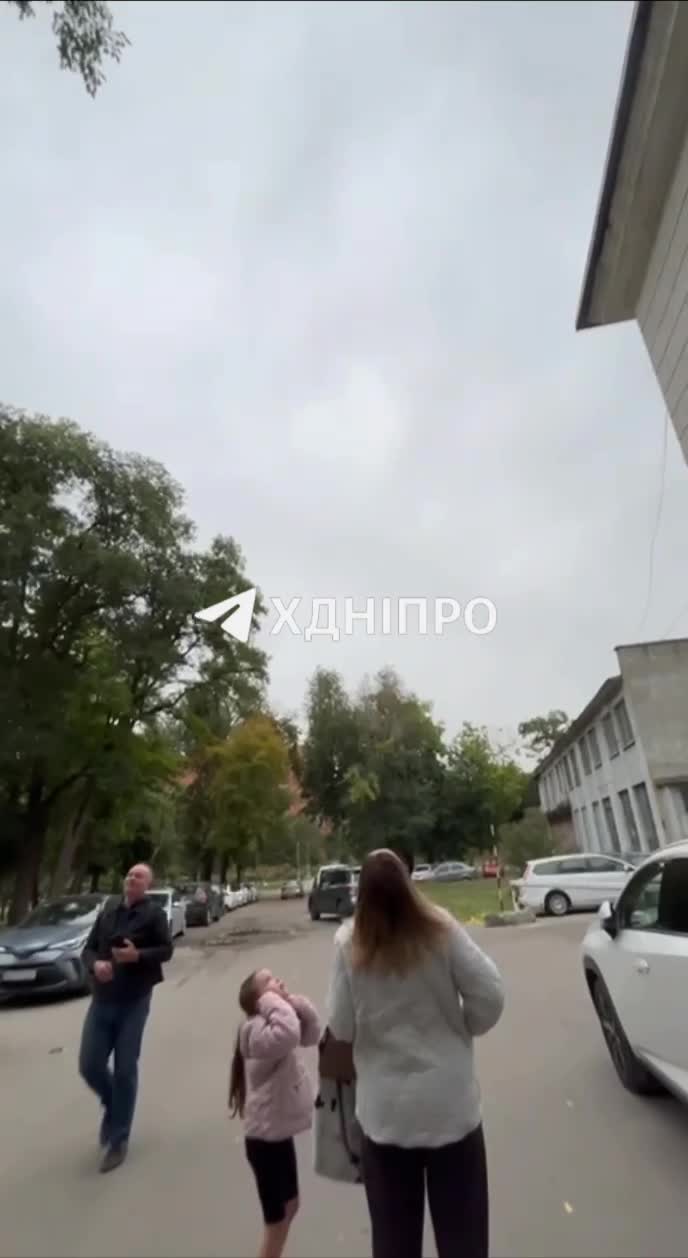 Violent explosions were reported in Dnipro. Drones strikes in the central part of city