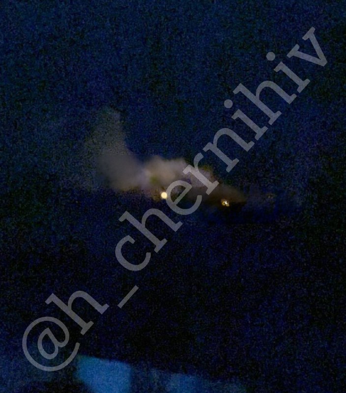 Une attaque de drone aurait visé l'infrastructure électrique de Tchernihiv, provoquant une panne de courant partielle dans la ville.