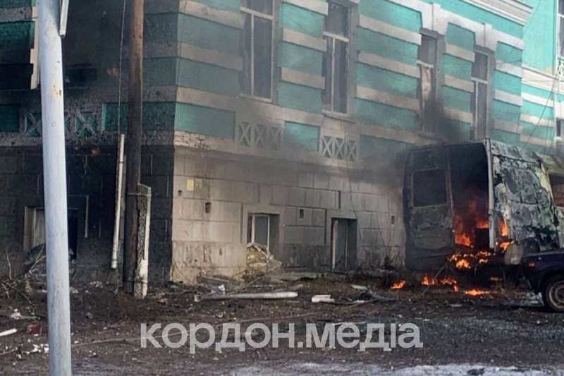 Une personne a été tuée et quatre autres blessées lors d'une frappe aérienne russe à l'aide d'une bombe planante à Bilopillia, dans la région de Soumy.
