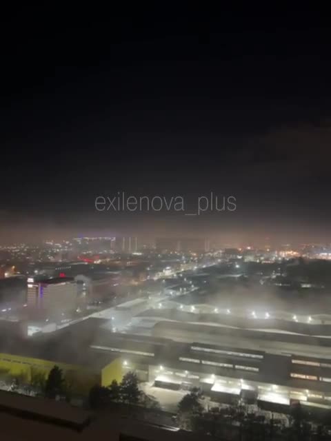 Li Afipskiy moşeka parastina hewayî têk çû û li xaniyekî ket