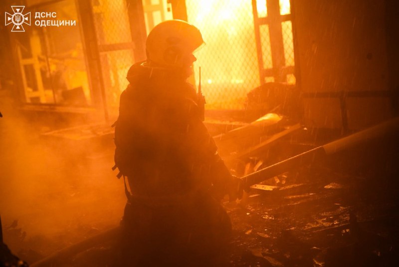 Odessa'da insansız hava aracı saldırıları sonucu 1 kişi öldü, 6 kişi yaralandı.
