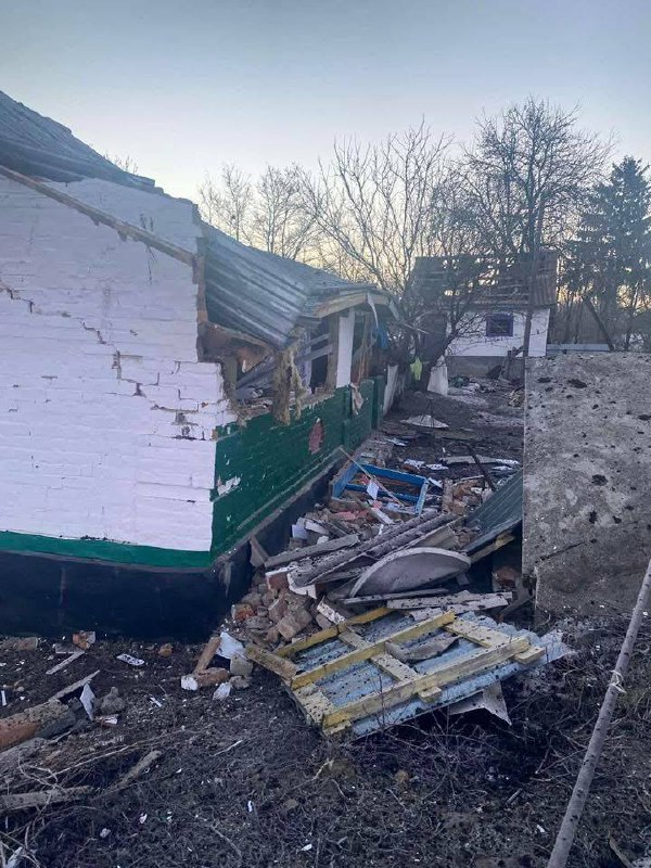 Dégâts dans la région de Vinytsia suite à une attaque de missiles et de drones russes dans la nuit.