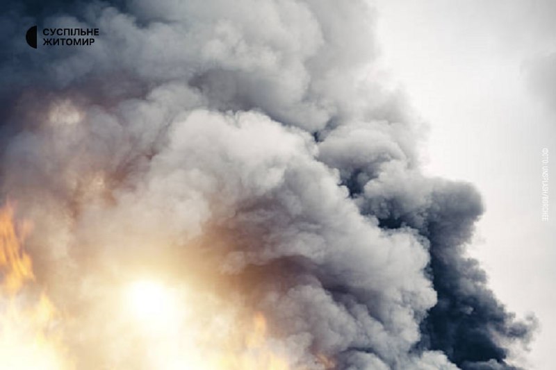 Dommages aux infrastructures suite aux frappes de missiles et de drones russes dans la région de Jytomyr