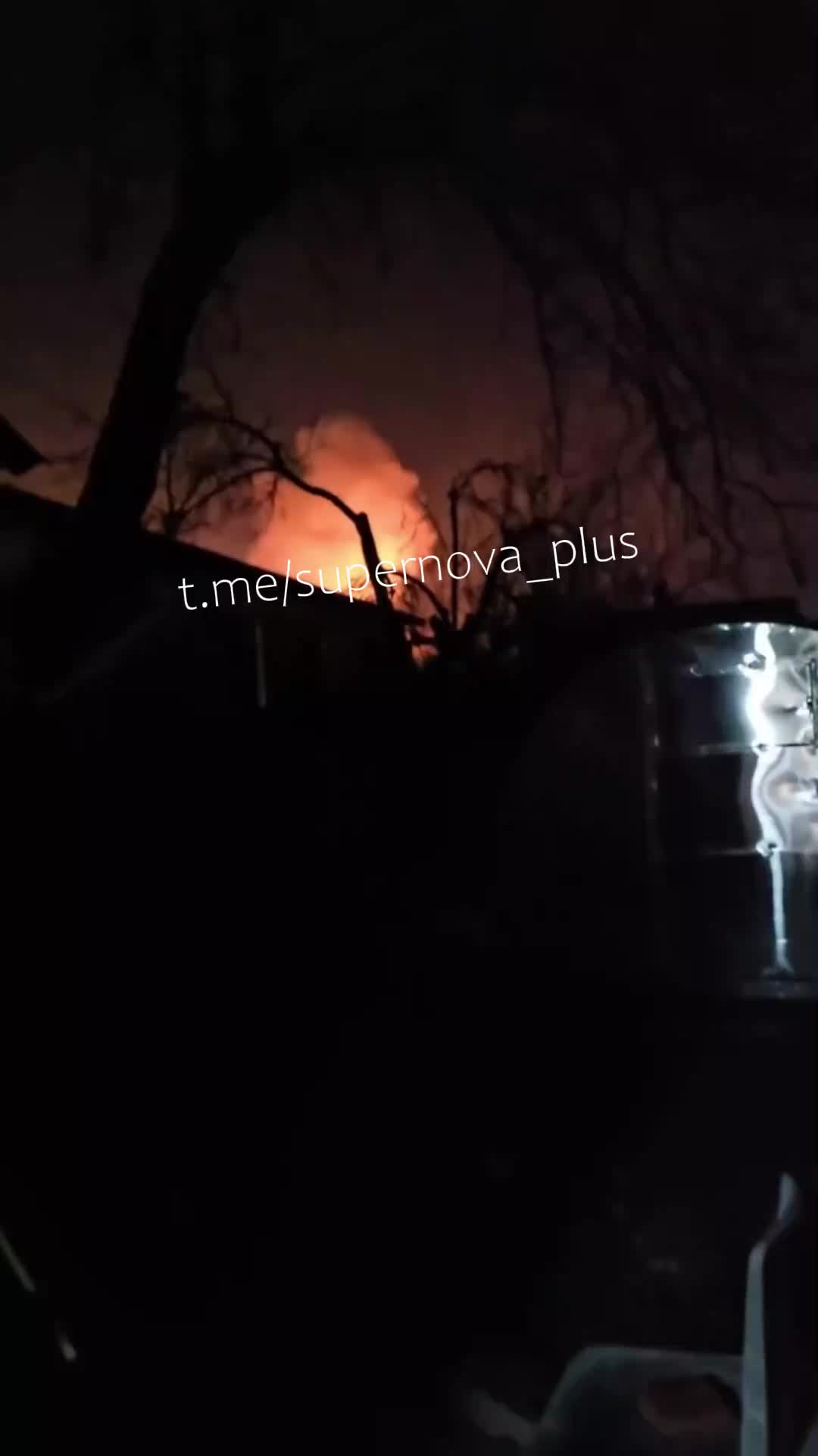 Сообщается о взрывах в телецентре в Донецке.