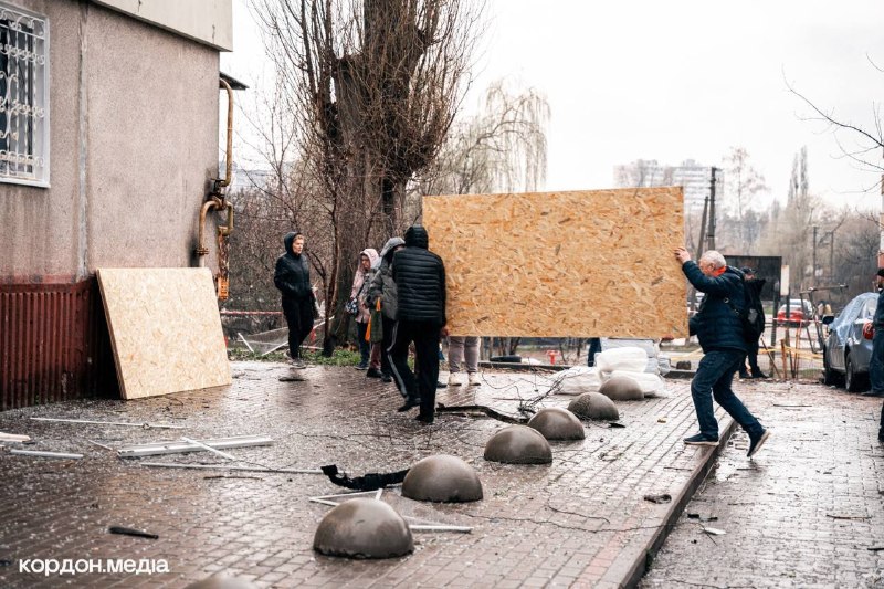 Sumyssa 13 ihmistä loukkaantui droonien iskuissa
