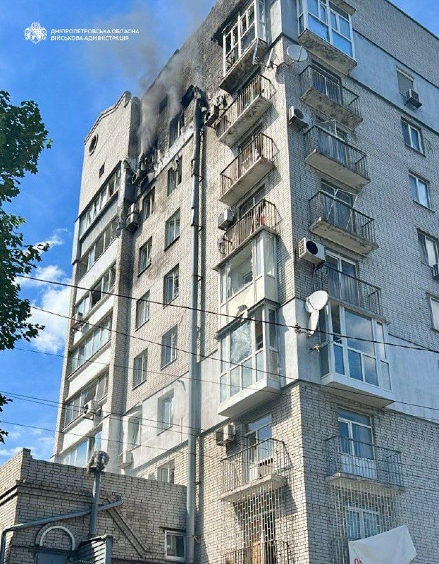 Une maison d'habitation endommagée lors d'une nouvelle frappe de drone à Dnipro
