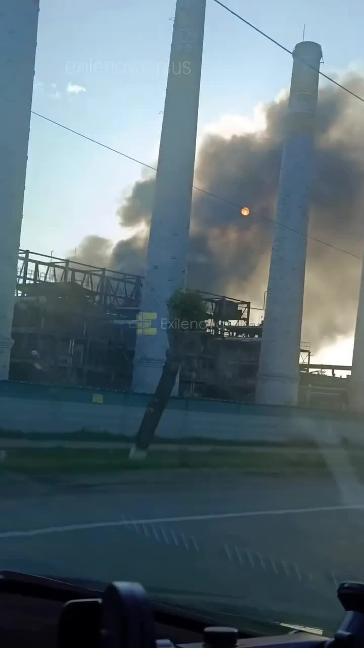 Des drones ont attaqué l'usine TolyattiKauchuk à Tolyatti.