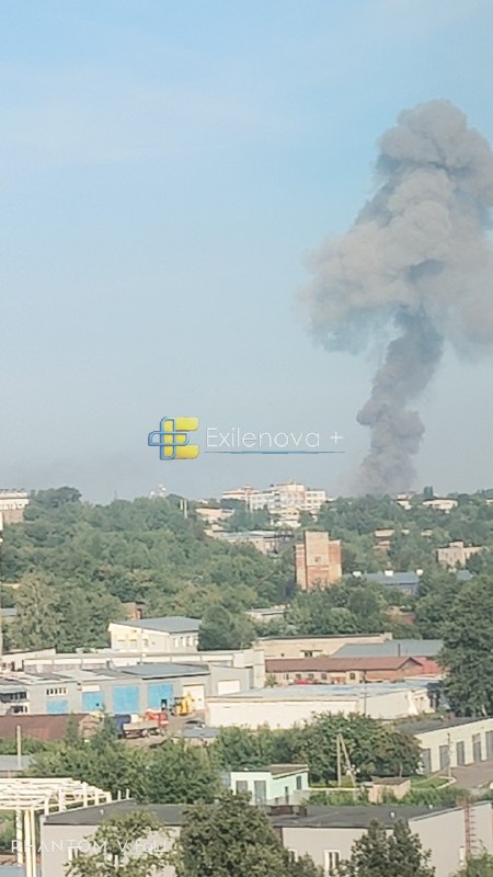 Сообщается о ракетном ударе по военному заводу в Кирове.