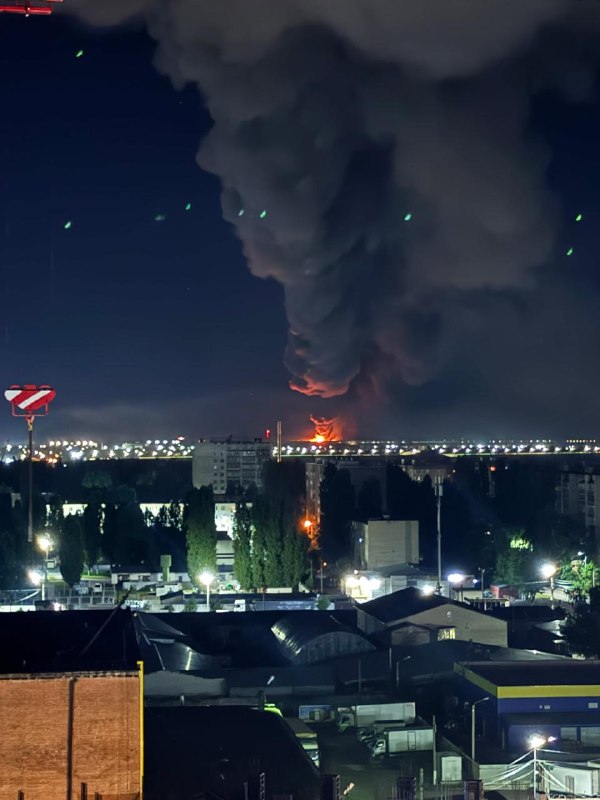 Пожар на Вайлдберриз под Воронежем