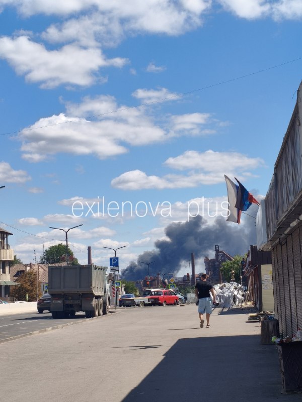 В Евакиеве были зафиксированы взрывы.