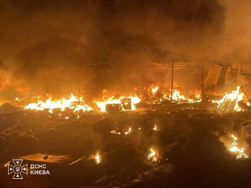 At least 2 people killed, 7 wounded as result of Russian strikes in Kyiv. Impacts in 5 districts of capital